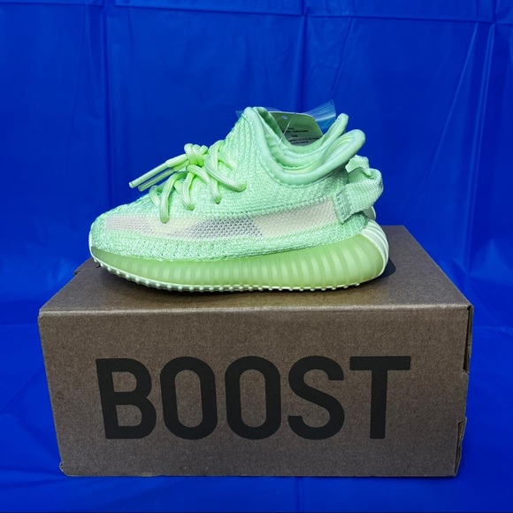 Yeezy Boost 350 V2 Infants Light green Size 6K - Picture 6 of 14